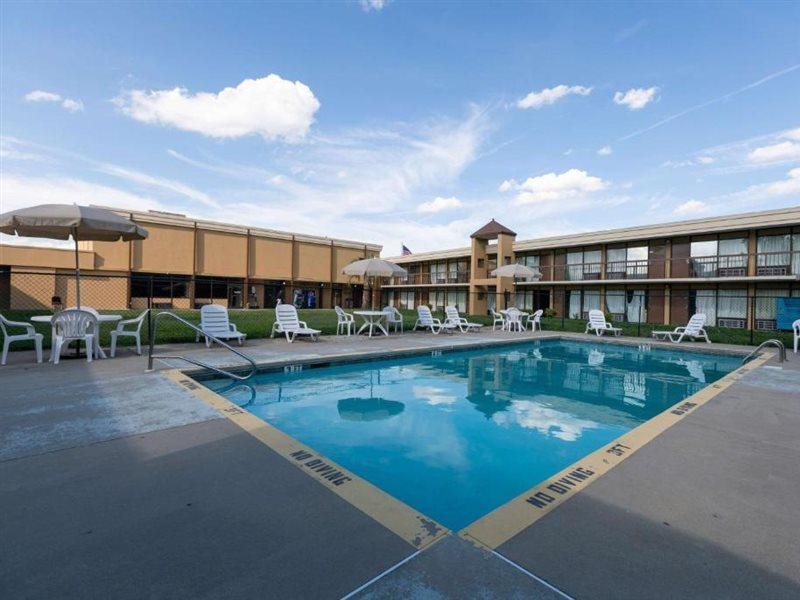 Motel Super 8 By Wyndham Goldsboro Exterior foto