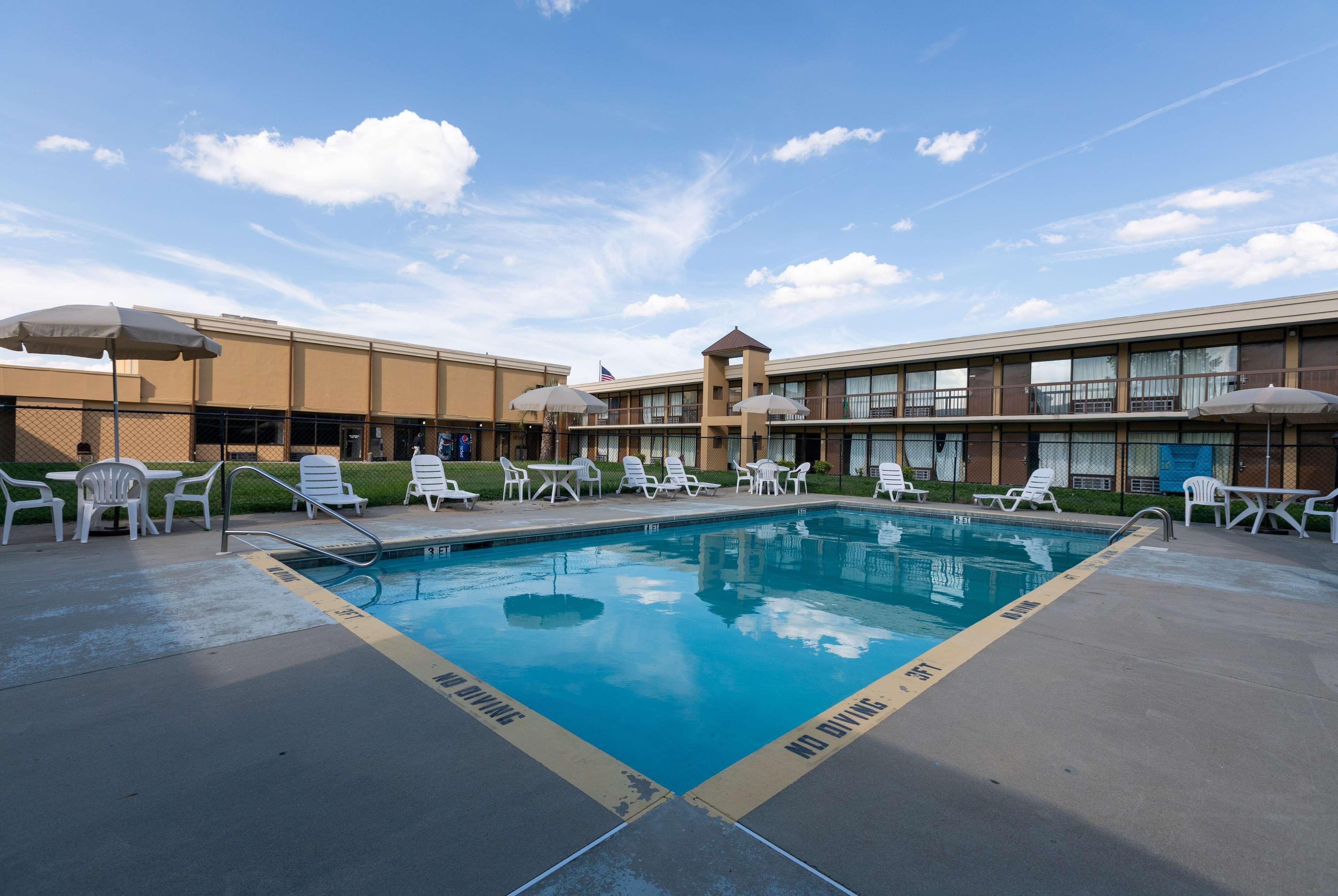 Motel Super 8 By Wyndham Goldsboro Exterior foto